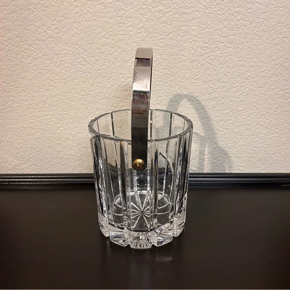 Mikasa Uptown Crystal Ice Bucket w/ Mental Handle Vintage Cut Glass Barware